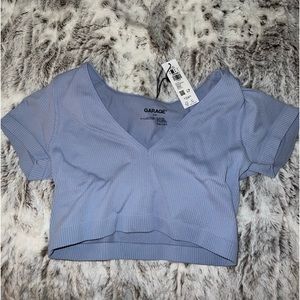 Stacie Seamless V-Neck Tee